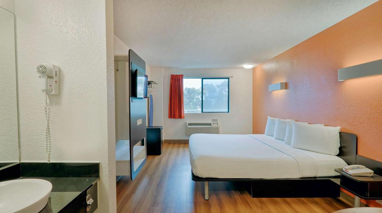 Suites Los Angeles Ca Los Angeles Lax Inglewood Exterior foto